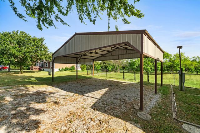 3634 County Road 2621, Caddo Mills, TX 75135