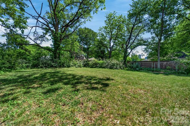 405 Walnut Avenue, Charlotte, NC 28208