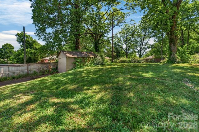 405 Walnut Avenue, Charlotte, NC 28208