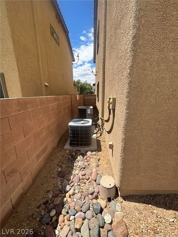 5716 Native Sunflower Street, North Las Vegas, NV 89031