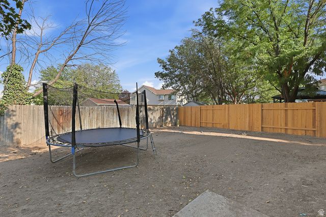 7975 S PALLADIUM DR, West Jordan, UT 84088