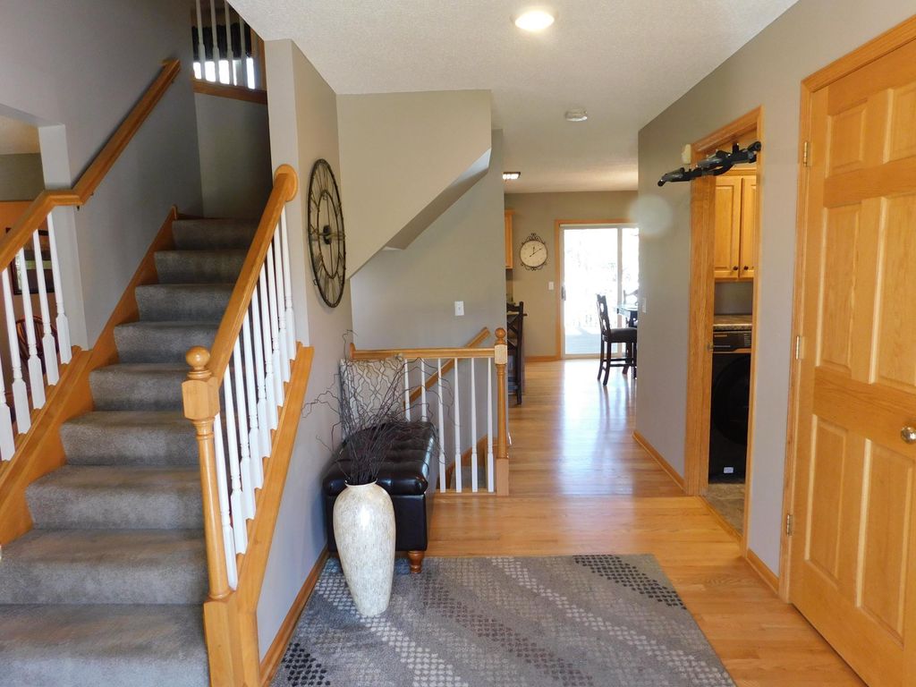 9040 Parkside Drive, Woodbury, MN 55125 — photo 4