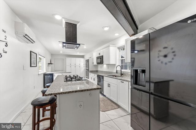 1810 RIDGE RD, Haymarket, VA 20169