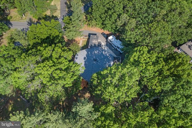 1810 RIDGE RD, Haymarket, VA 20169