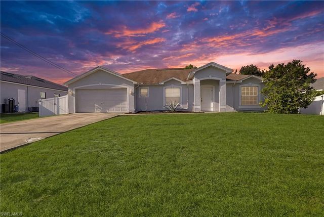 4205 11th ST W, Lehigh Acres, FL 33971