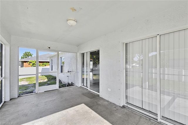 4205 11th ST W, Lehigh Acres, FL 33971