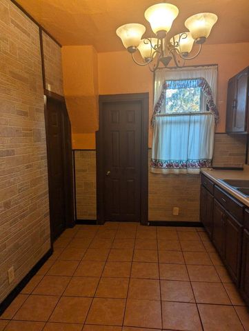 254 E Williams Street, Hammond, IN 46320