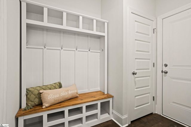 216 Scotts Bluff Drive, Simpsonville, SC 29681