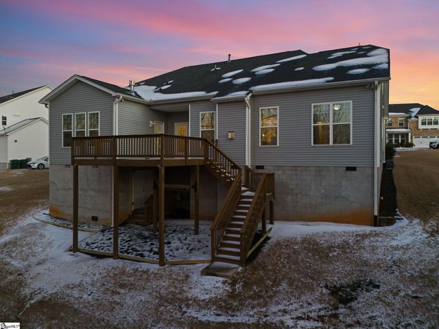 216 Scotts Bluff Drive, Simpsonville, SC 29681