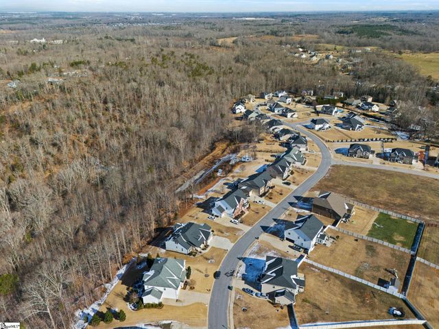 216 Scotts Bluff Drive, Simpsonville, SC 29681