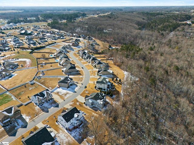 216 Scotts Bluff Drive, Simpsonville, SC 29681