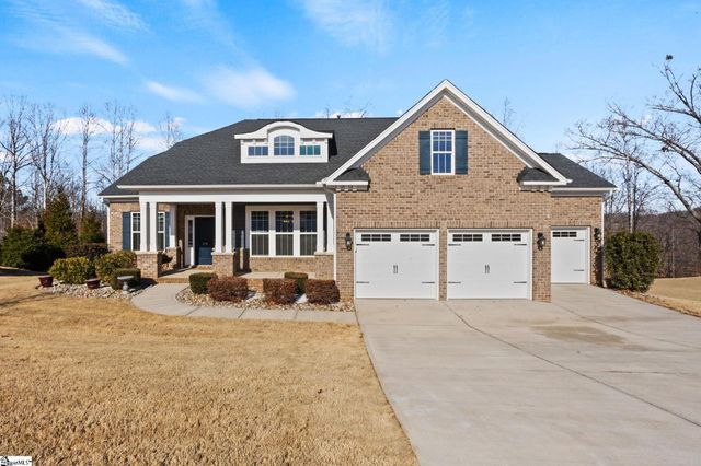 216 Scotts Bluff Drive, Simpsonville, SC 29681