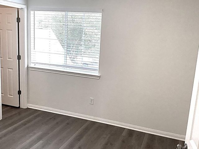 910 Redcrest Springs Court, Houston, TX 77073