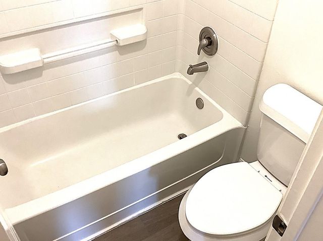 910 Redcrest Springs Court, Houston, TX 77073