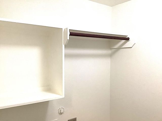 910 Redcrest Springs Court, Houston, TX 77073