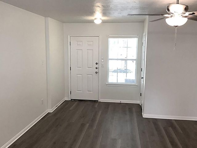 910 Redcrest Springs Court, Houston, TX 77073