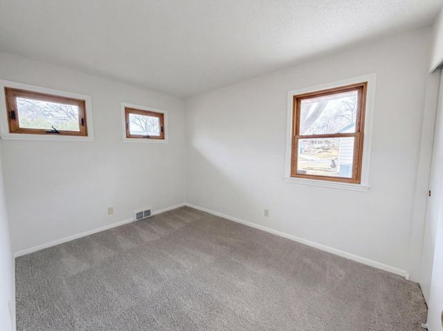 8615 Virginia Circle N, Saint Louis Park, MN 55426