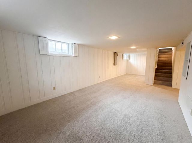 8615 Virginia Circle N, Saint Louis Park, MN 55426