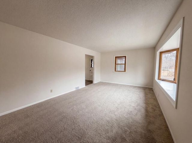 8615 Virginia Circle N, Saint Louis Park, MN 55426