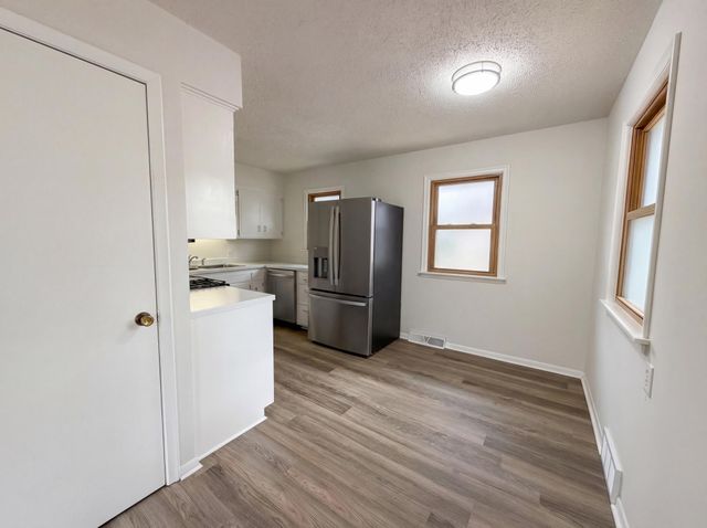 8615 Virginia Circle N, Saint Louis Park, MN 55426