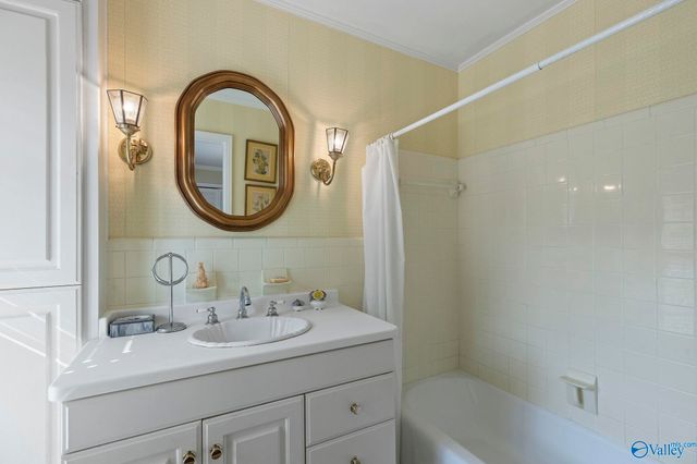 303 Ormond Circle, Huntsville, AL 35801