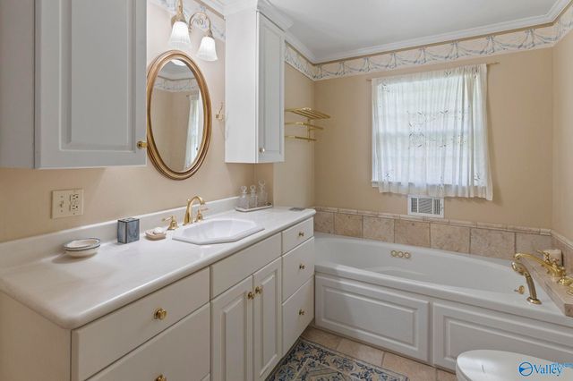 303 Ormond Circle, Huntsville, AL 35801