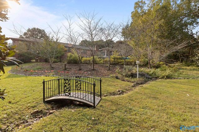 303 Ormond Circle, Huntsville, AL 35801