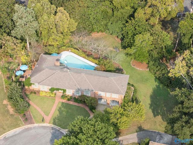 303 Ormond Circle, Huntsville, AL 35801