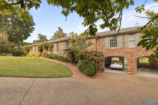 303 Ormond Circle, Huntsville, AL 35801