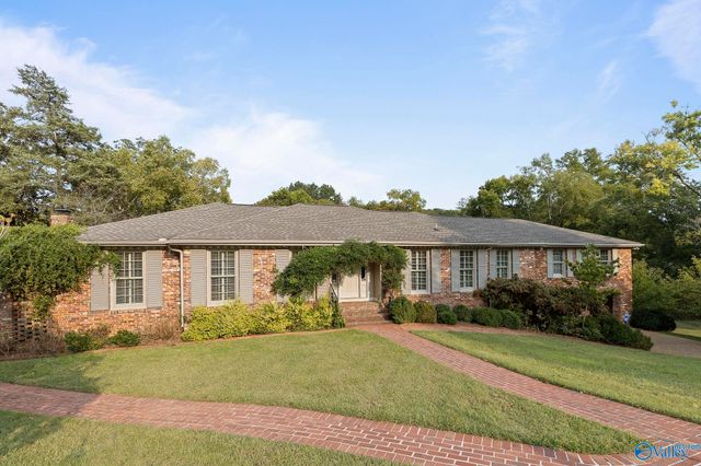 303 Ormond Circle, Huntsville, AL 35801