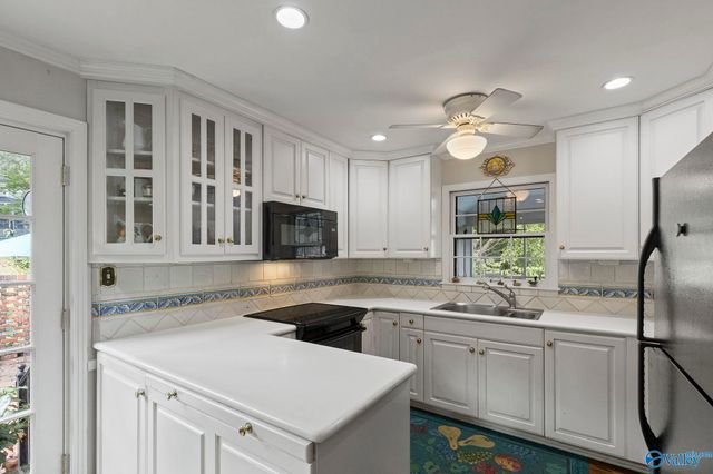 303 Ormond Circle, Huntsville, AL 35801