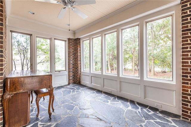 935 Stovall NE Boulevard, Atlanta, GA 30319