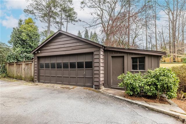 935 Stovall NE Boulevard, Atlanta, GA 30319