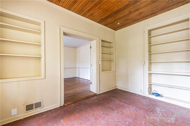 935 Stovall NE Boulevard, Atlanta, GA 30319