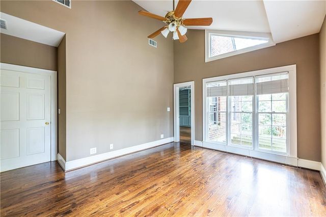 935 Stovall NE Boulevard, Atlanta, GA 30319