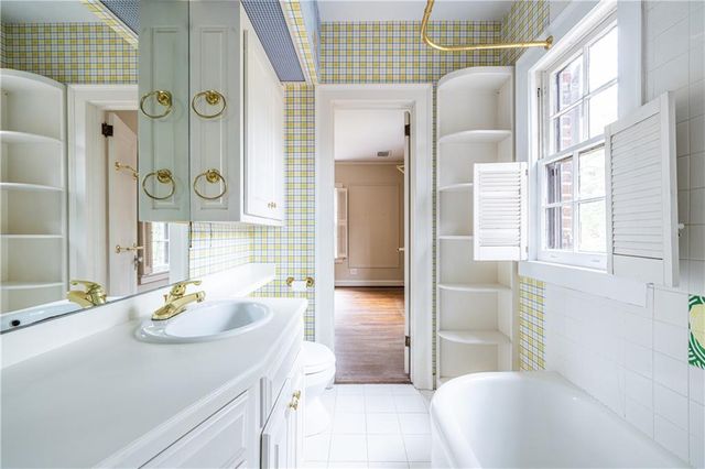 935 Stovall NE Boulevard, Atlanta, GA 30319