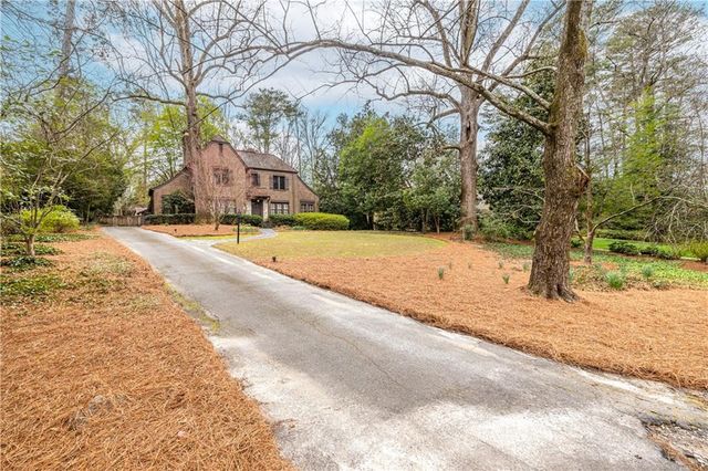 935 Stovall NE Boulevard, Atlanta, GA 30319