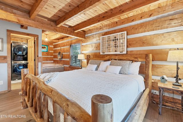 219 Tolliver Tr, Townsend, TN 37882