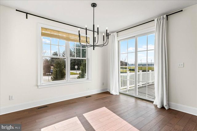 100 ITHAN CT, Kennett Square, PA 19348