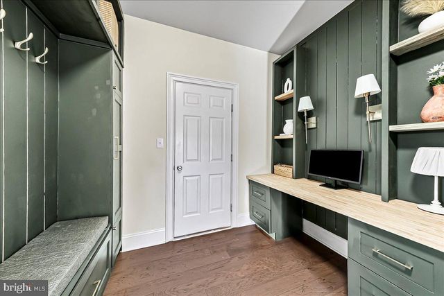 100 ITHAN CT, Kennett Square, PA 19348