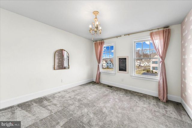 100 ITHAN CT, Kennett Square, PA 19348