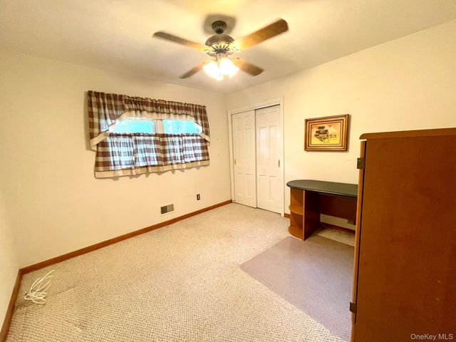 21 Harmony Road, Spring Valley, NY 10977