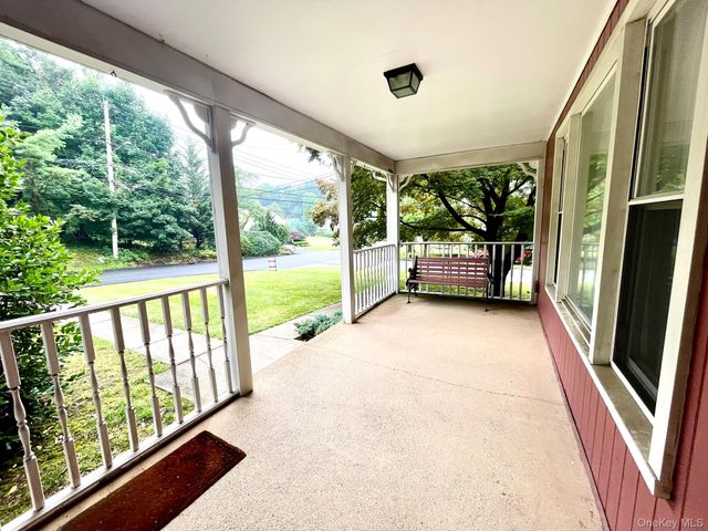 21 Harmony Road, Spring Valley, NY 10977