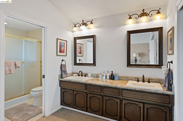5621 Starboard Dr, Discovery Bay, CA 94505