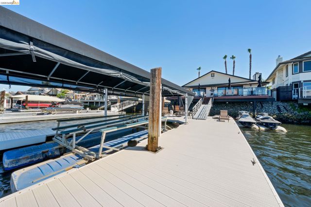 5621 Starboard Dr, Discovery Bay, CA 94505