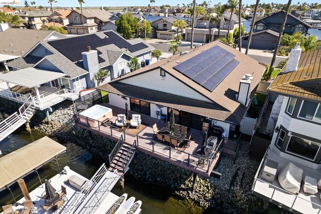5621 Starboard Dr, Discovery Bay, CA 94505