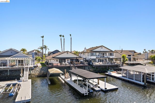 5621 Starboard Dr, Discovery Bay, CA 94505
