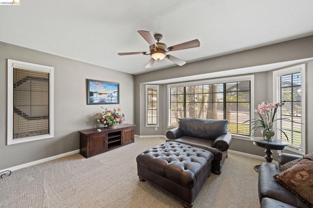 5621 Starboard Dr, Discovery Bay, CA 94505