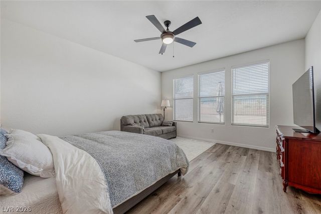 10594 Skye Arroyo Avenue, Las Vegas, NV 89166