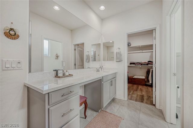 10594 Skye Arroyo Avenue, Las Vegas, NV 89166